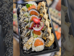 Zestaw TYGODNIA (dla zwolenników łososia i tempury) - 18 szt.